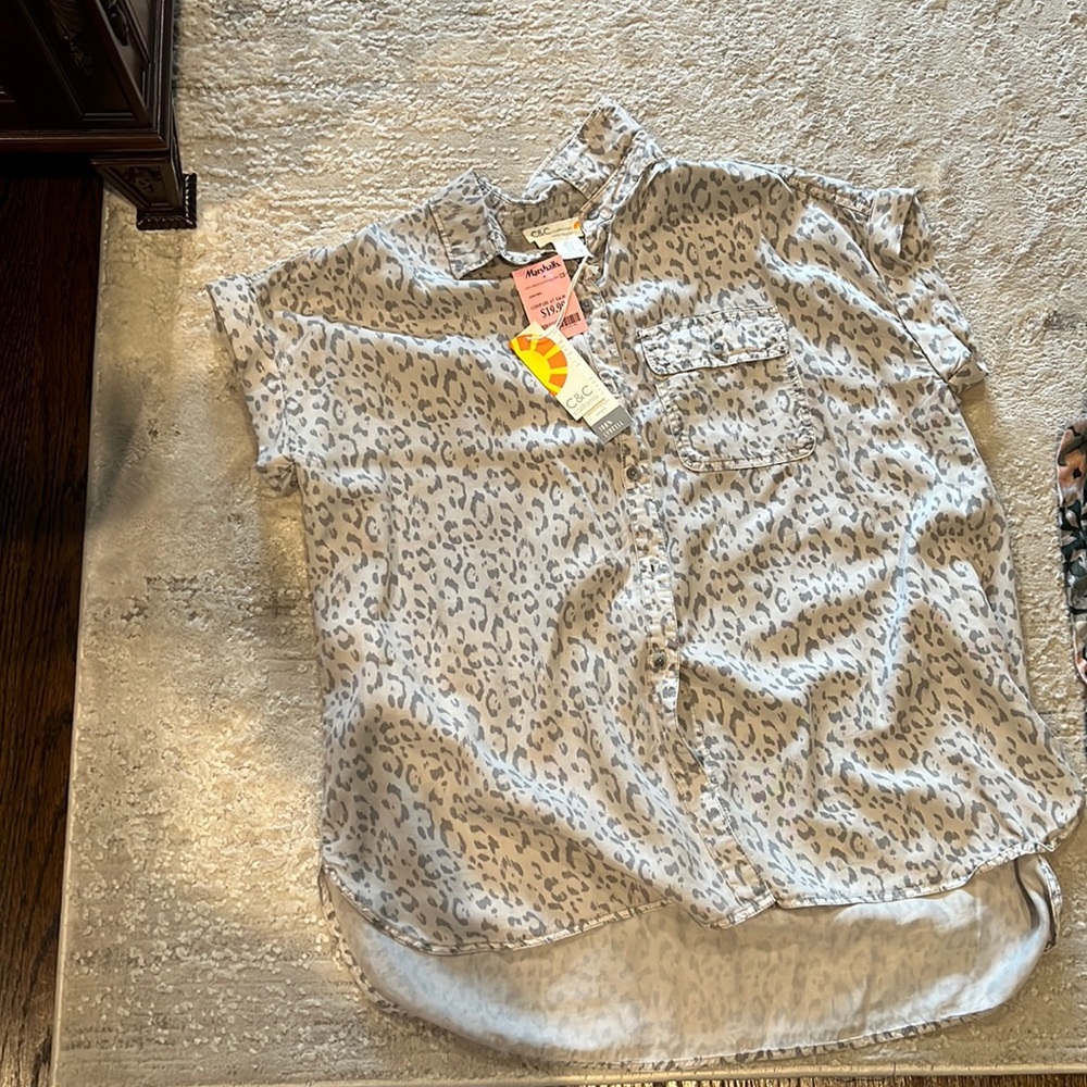 Grey Leopard Print Shirt